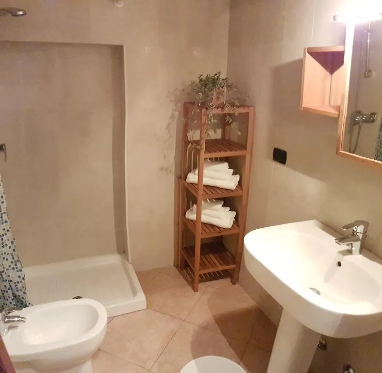 Veronetta Lovely Apartment  Verona